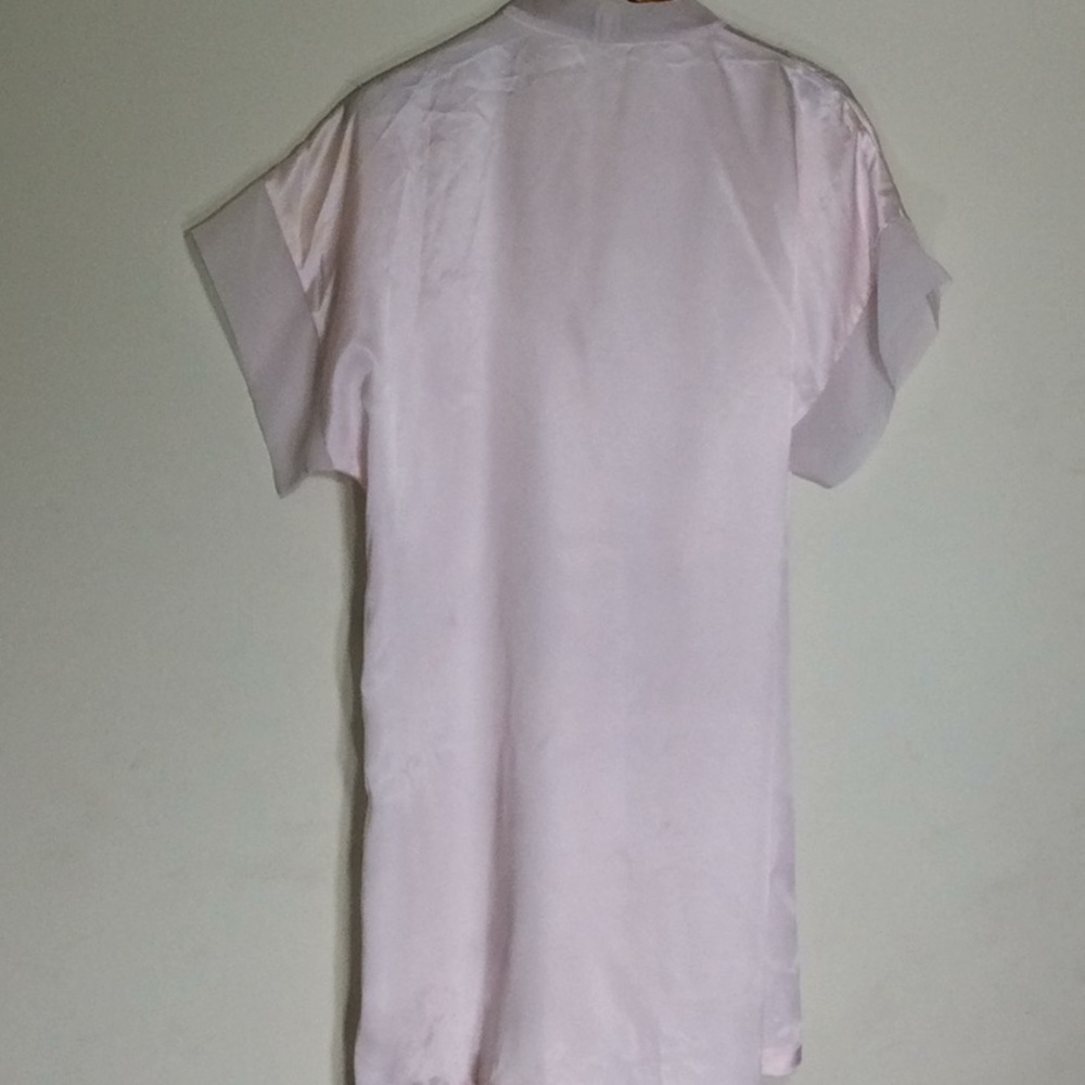 Etienne Pink Satiny Robe - Picture 4 of 8